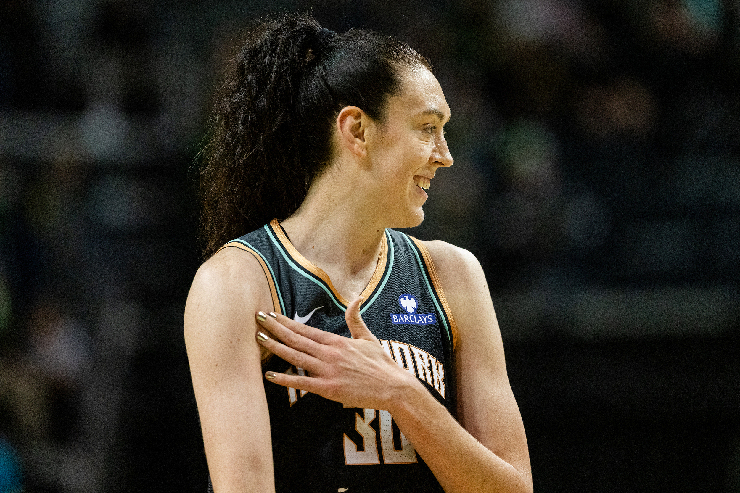 自由人狂胜阳光48分，创WNBA历史第二大分差