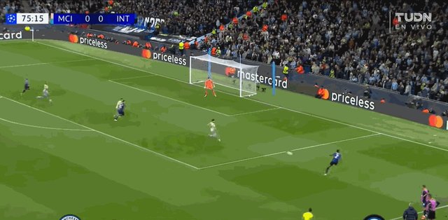 1726695878084033795.gif 姆希塔良.gif